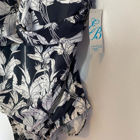 Emerald Bay One Piece Bikini Style EB882 - Picture 7 of 13